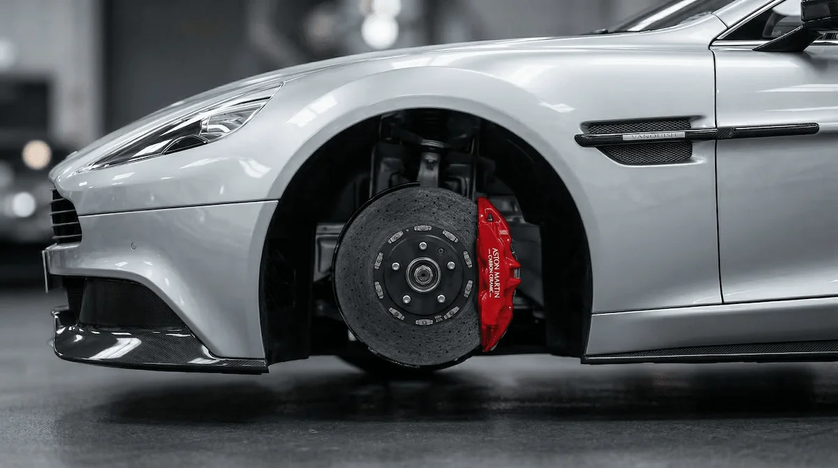 Aston Martin with missing wheel ready for virtual fitment